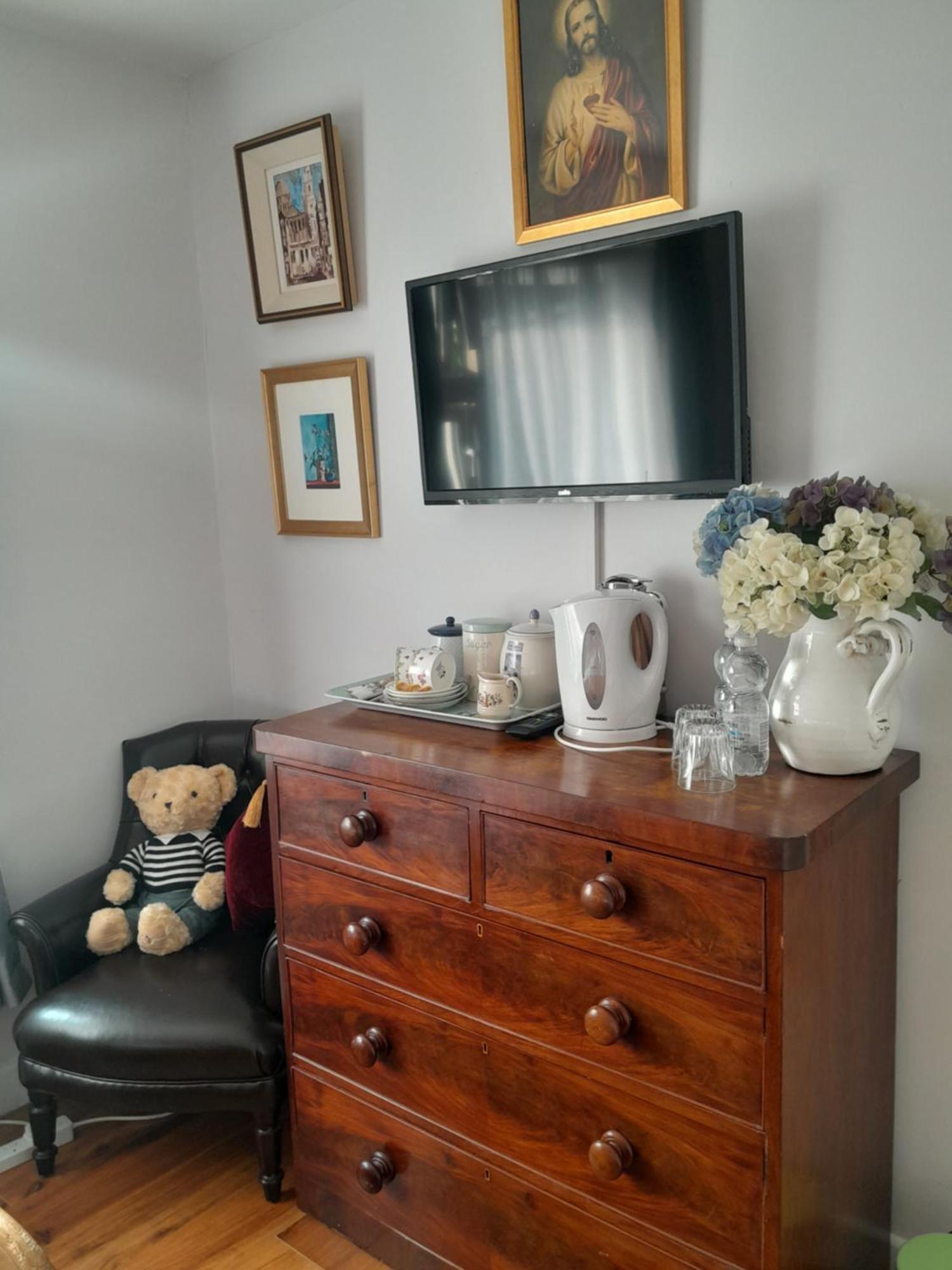 בנדון Saint Martin'S Bed And Breakfast מראה חיצוני תמונה
